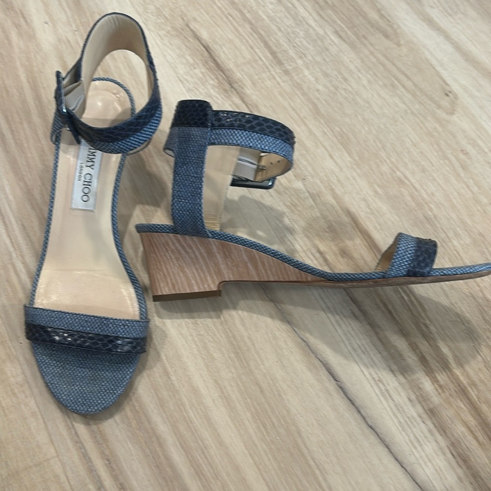 Jimmy Choo Mansy Ankle Wrap Wedge Sandal Blue Snake Skin 40.5 10.5 40 1/2
